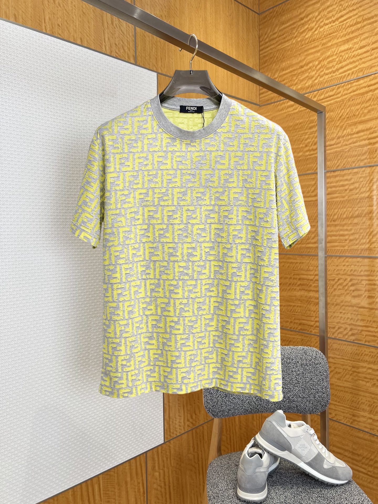 short sleeves